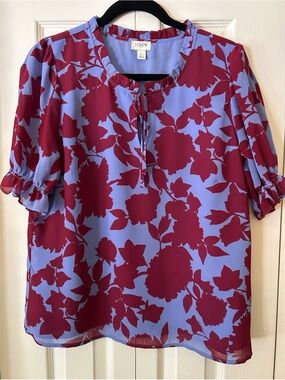 J.Crew Factory short-sleeve, Tie-Neck top in Bright Burgundy Hydrangea EUC
